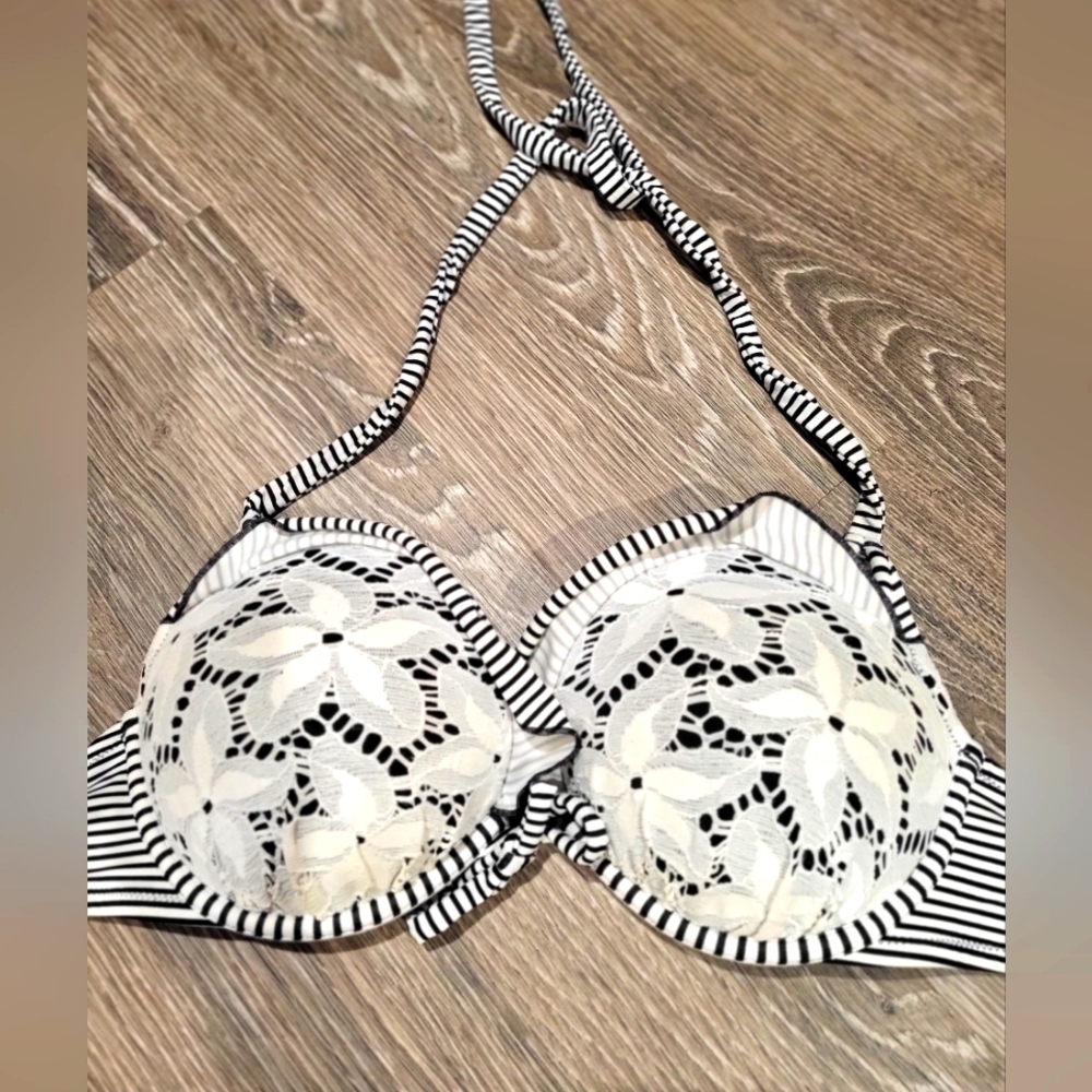 Victoria's Secret bombshell padded push up swim bra